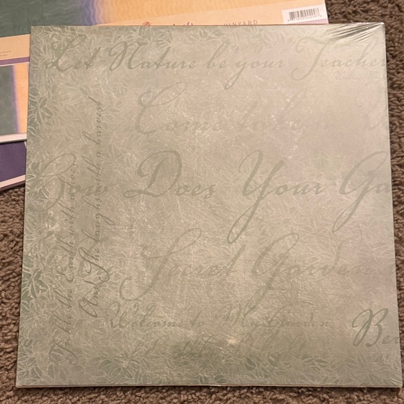 Colorful Scrapbooking Paper Set - Picture 5 of 7